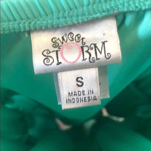 Spring dress - Picture 3 of 3